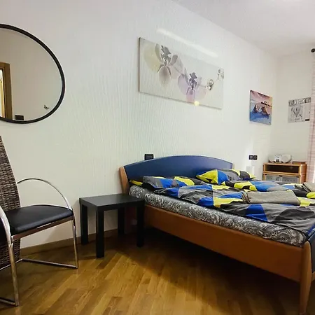 Residenz Fontana Mit Pool * Сан-Дзено-ди-Монтанья